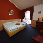 Hotel Alpi Malcesine