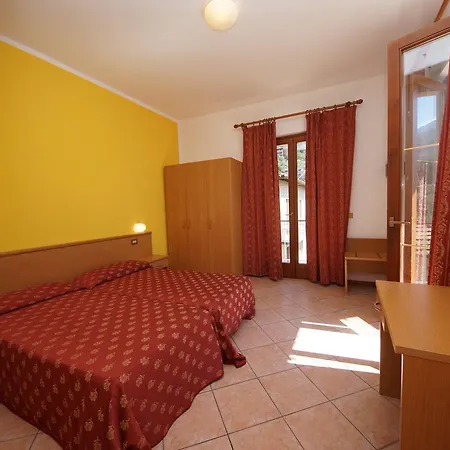 Alpi 3* Malcesine