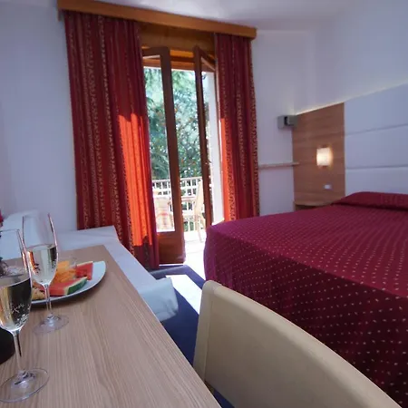 Alpi فندق مالتشيزينيه