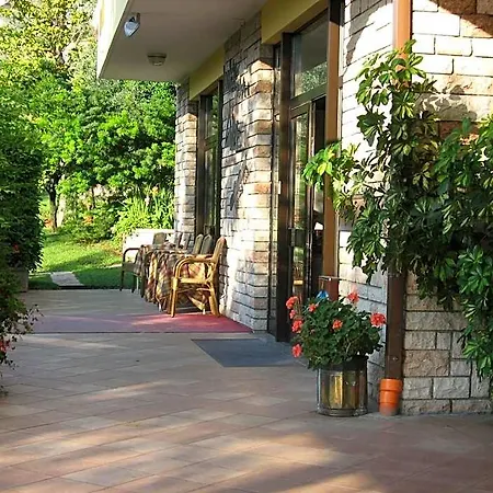 Alpi 酒店 马尔切西内