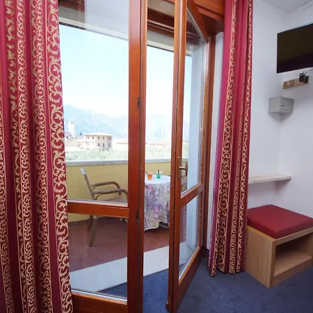 Alpi 3* Malcesine