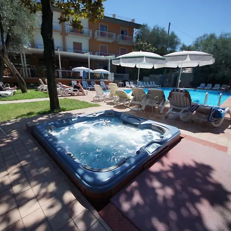 Hotel Alpi Malcesine