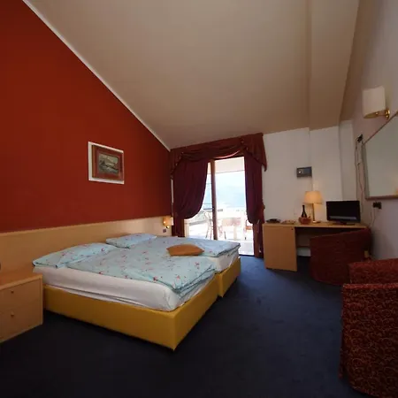 Alpi 3* Μαλτσεζίνε