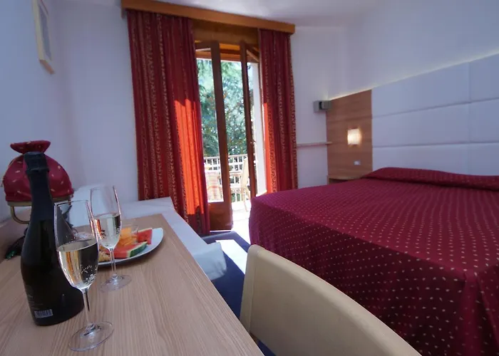 Alpi Hotell Malcesine